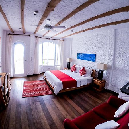 Hotel Angermeyer Waterfront Inn Puerto Ayora  Extérieur photo