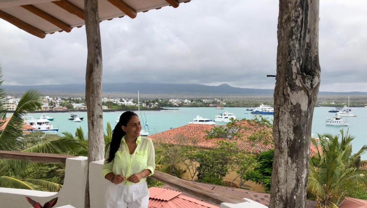Hotel Angermeyer Waterfront Inn Puerto Ayora  Extérieur photo