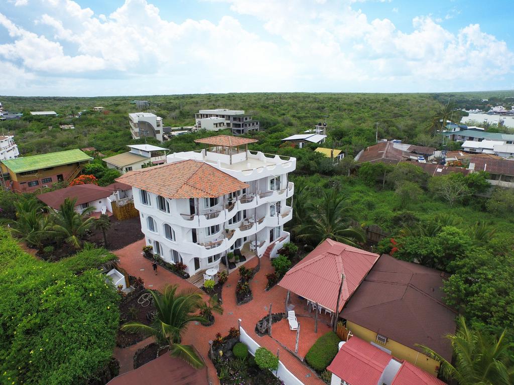 Hotel Angermeyer Waterfront Inn Puerto Ayora  Extérieur photo